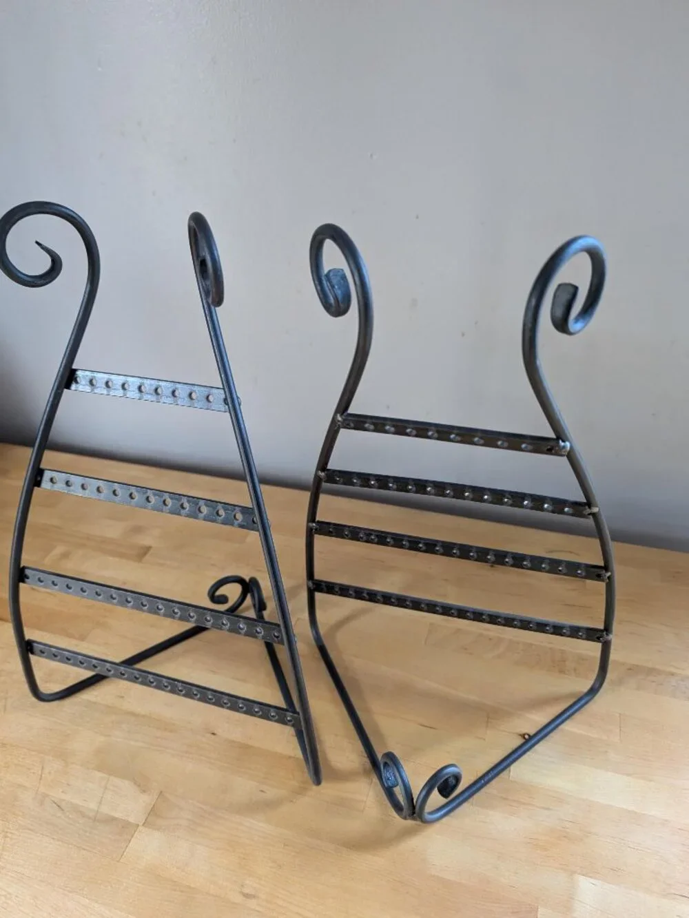 1 Earring Display Wrought Iron - Like New - Rio Grande US Made - Jewelry Stand